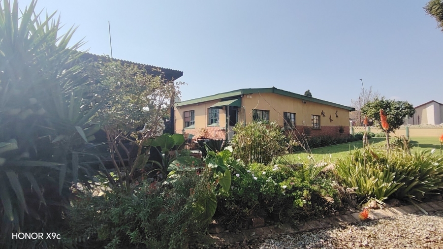 2 Bedroom Property for Sale in Riversdale Gauteng