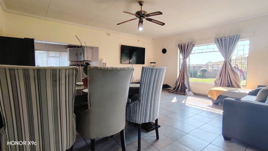 2 Bedroom Property for Sale in Riversdale Gauteng