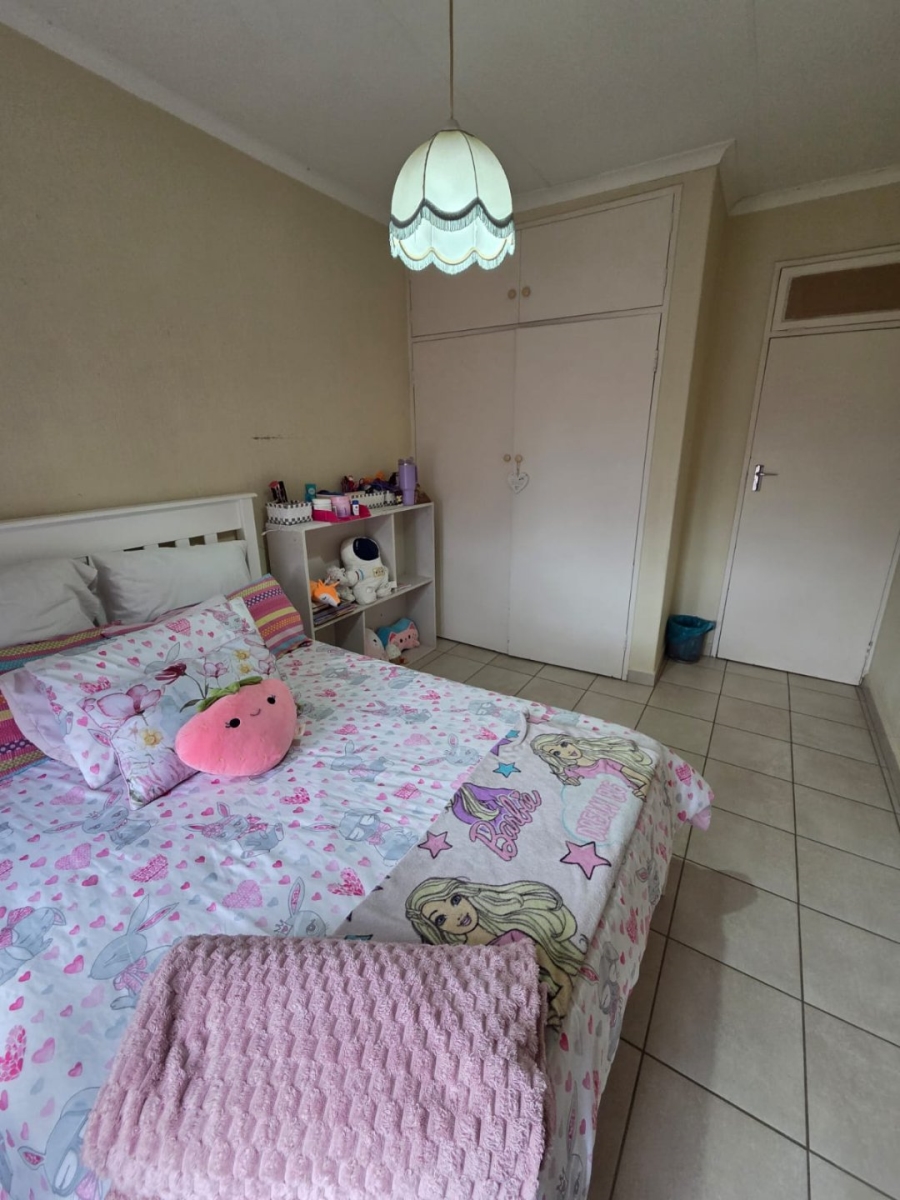 3 Bedroom Property for Sale in Fairland Gauteng