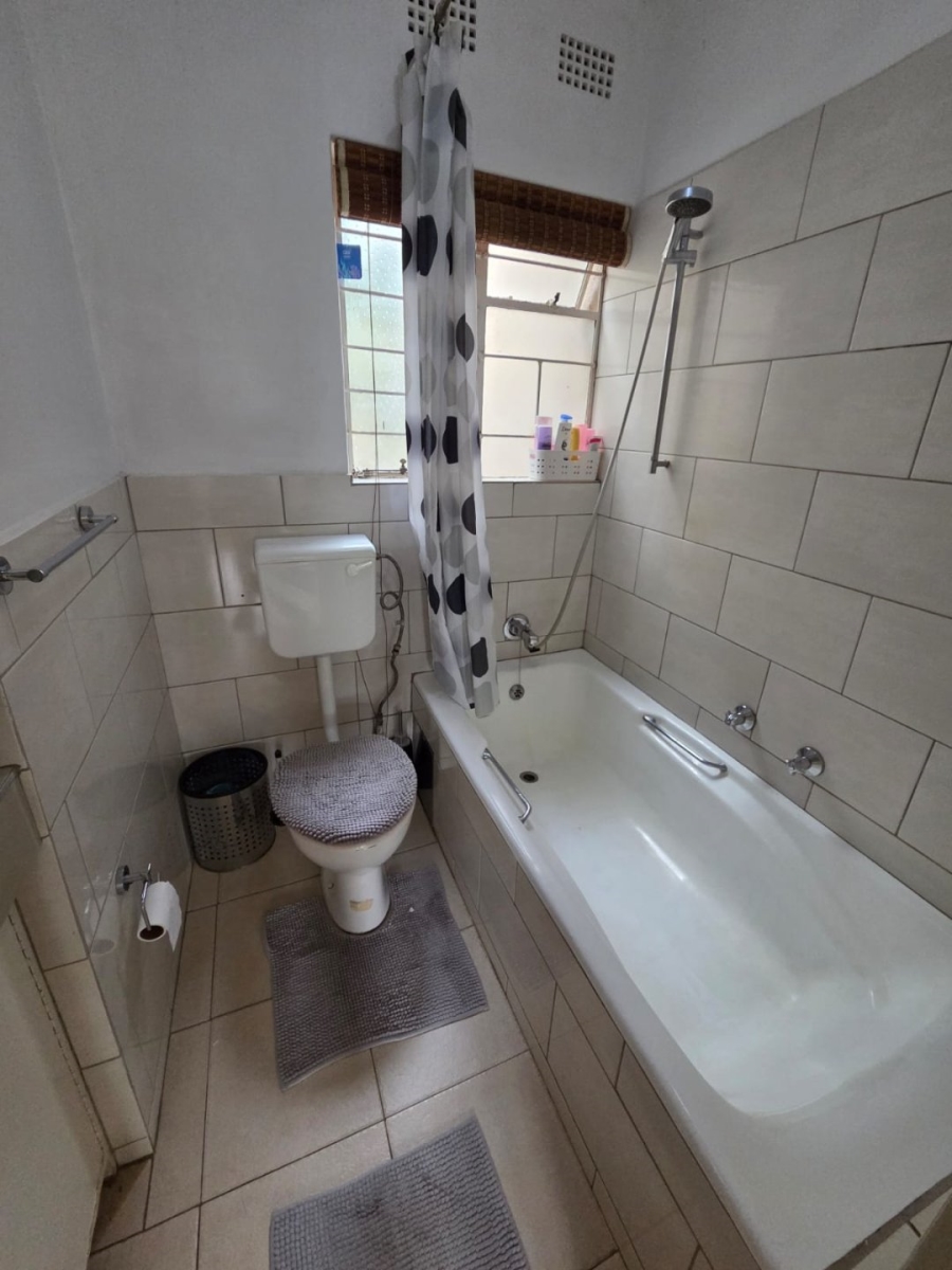 3 Bedroom Property for Sale in Fairland Gauteng