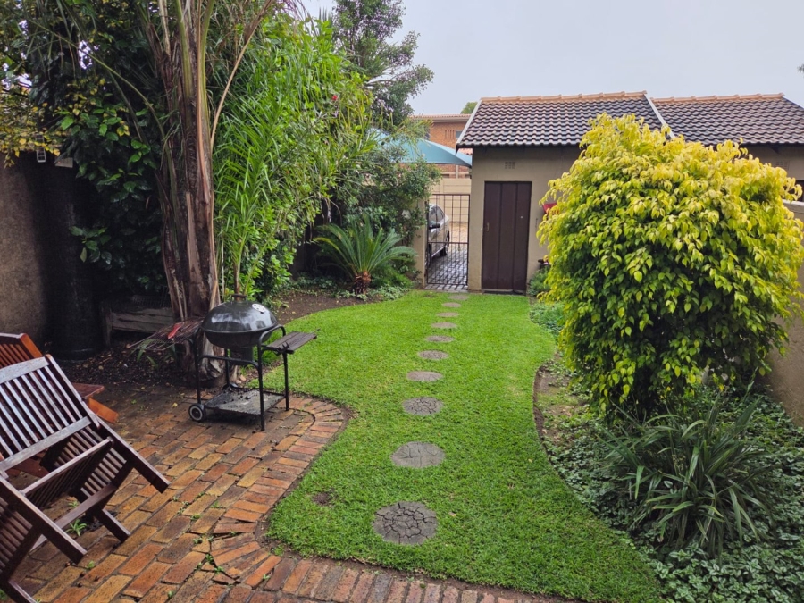 3 Bedroom Property for Sale in Fairland Gauteng
