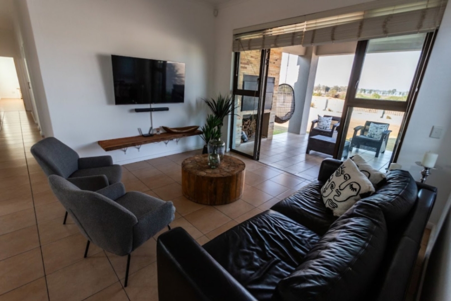 4 Bedroom Property for Sale in Vaal Marina Gauteng