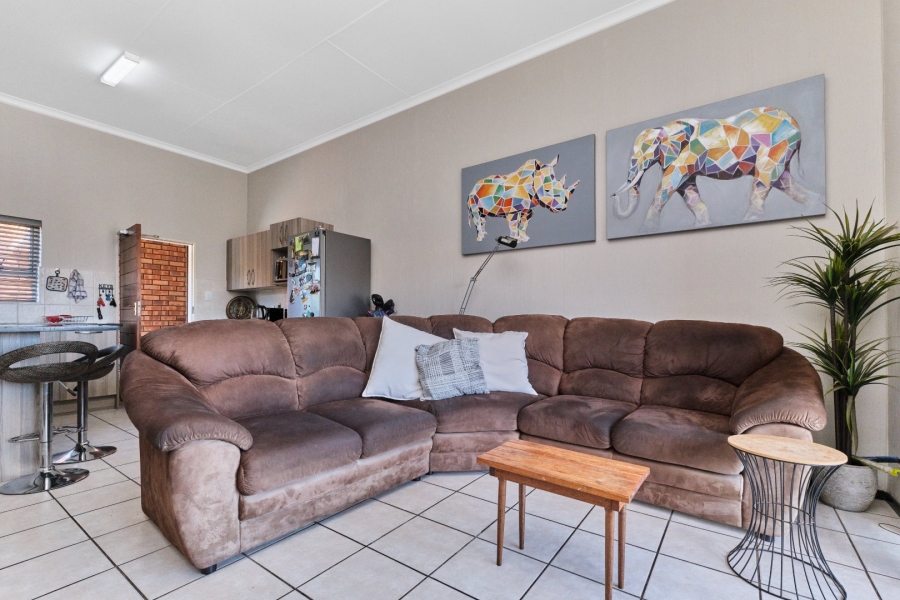 To Let 2 Bedroom Property for Rent in Randpark Ridge Gauteng