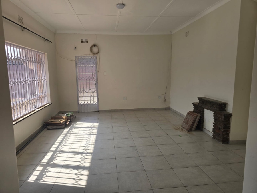 3 Bedroom Property for Sale in Parkdene Gauteng