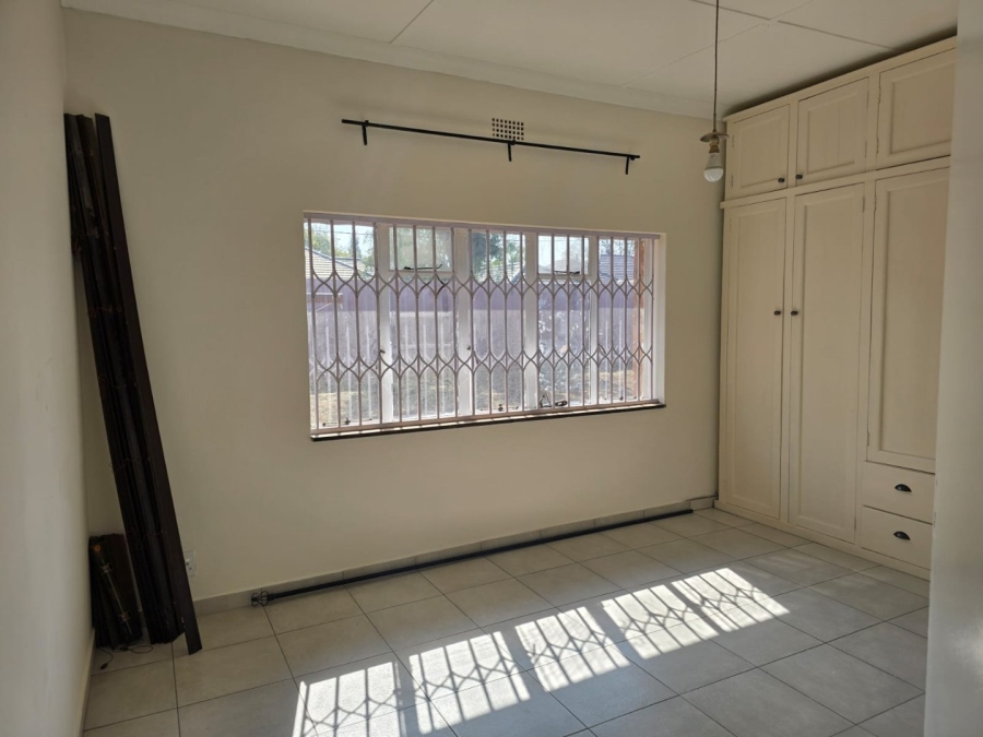 3 Bedroom Property for Sale in Parkdene Gauteng