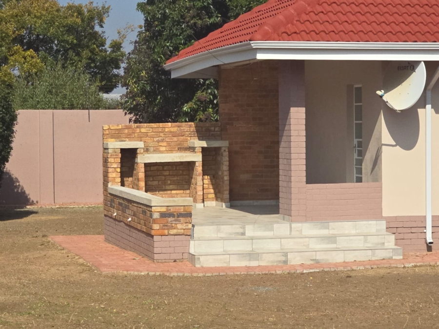 3 Bedroom Property for Sale in Parkdene Gauteng