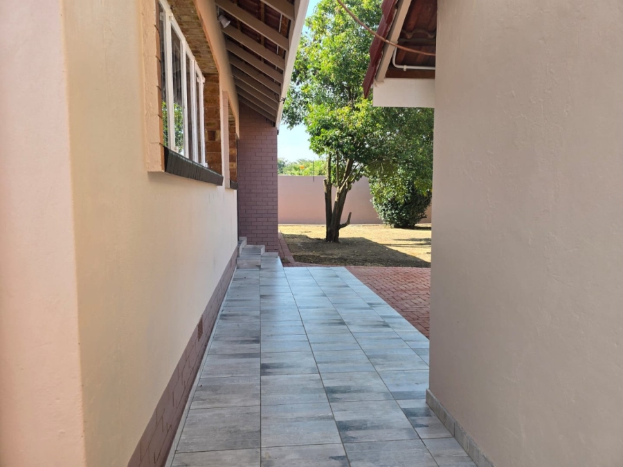 3 Bedroom Property for Sale in Parkdene Gauteng