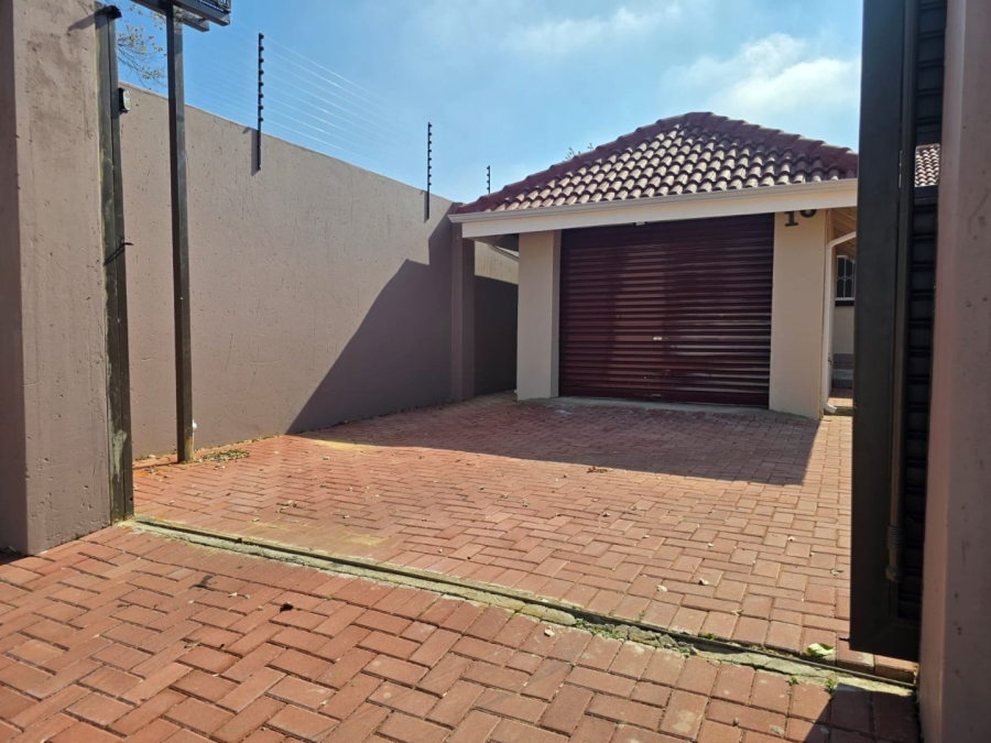 3 Bedroom Property for Sale in Parkdene Gauteng