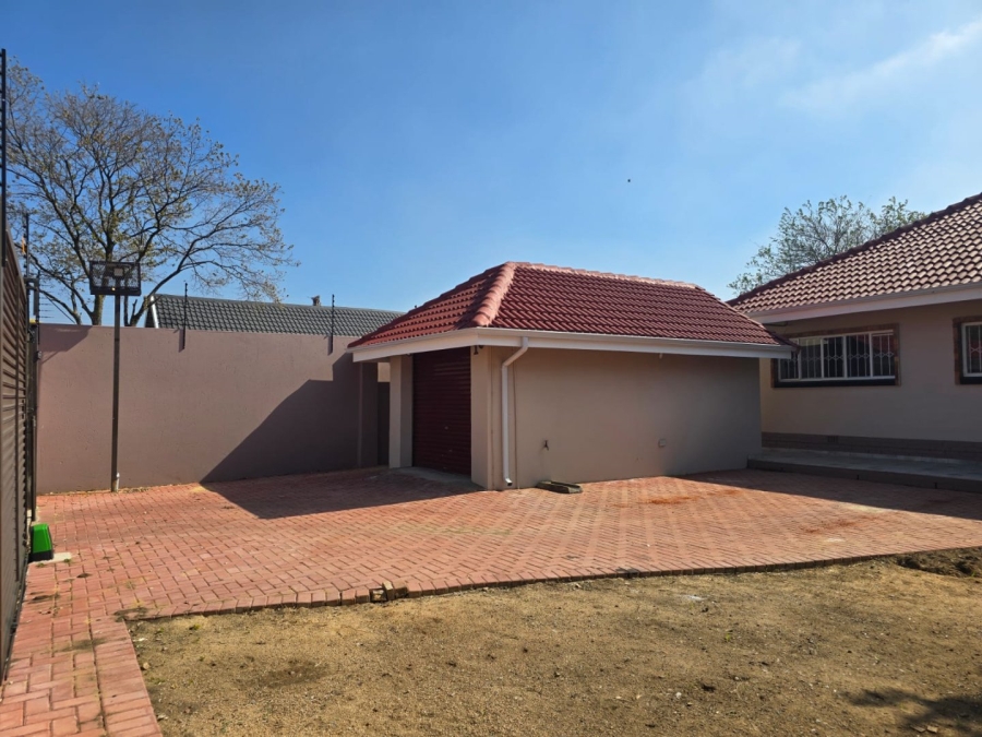 3 Bedroom Property for Sale in Parkdene Gauteng