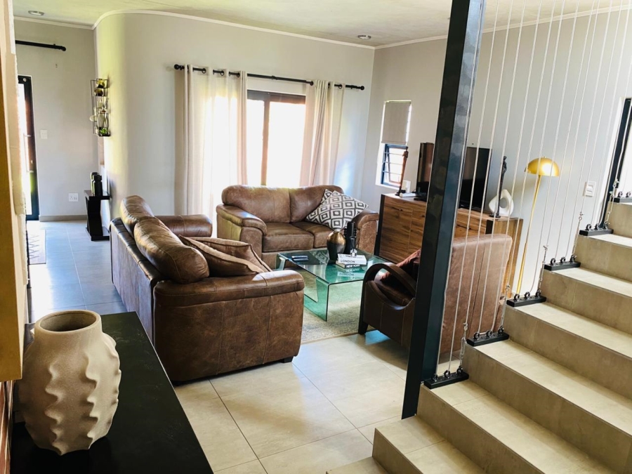 To Let 3 Bedroom Property for Rent in North Riding AH Gauteng