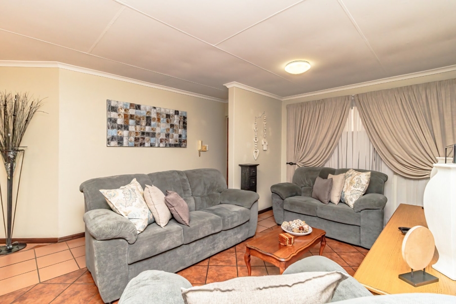 3 Bedroom Property for Sale in Terenure Gauteng