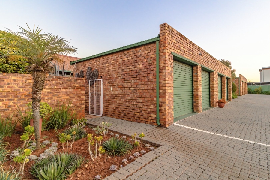 3 Bedroom Property for Sale in Terenure Gauteng