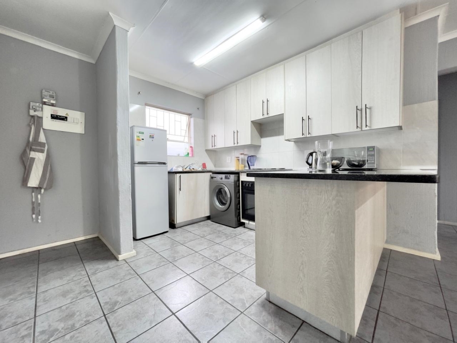 2 Bedroom Property for Sale in Halfway Gardens Gauteng