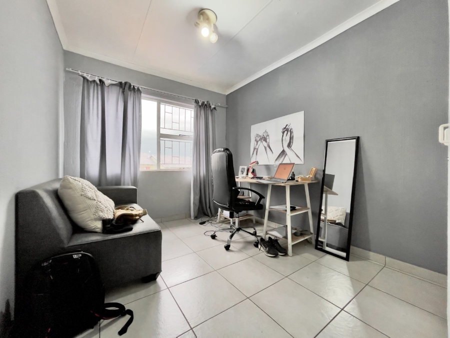 2 Bedroom Property for Sale in Halfway Gardens Gauteng