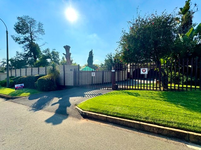 5 Bedroom Property for Sale in Aston Manor Gauteng