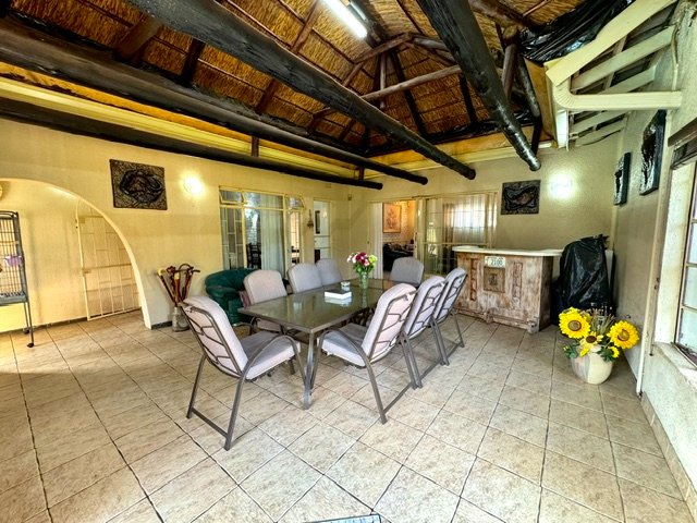 5 Bedroom Property for Sale in Aston Manor Gauteng