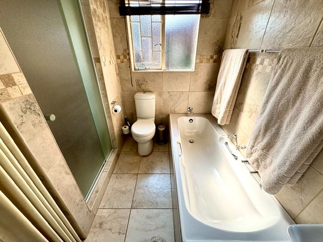 5 Bedroom Property for Sale in Aston Manor Gauteng