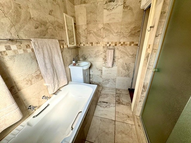 5 Bedroom Property for Sale in Aston Manor Gauteng