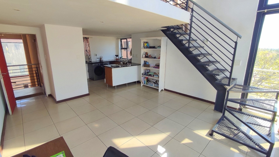 1 Bedroom Property for Sale in Rooihuiskraal North Gauteng