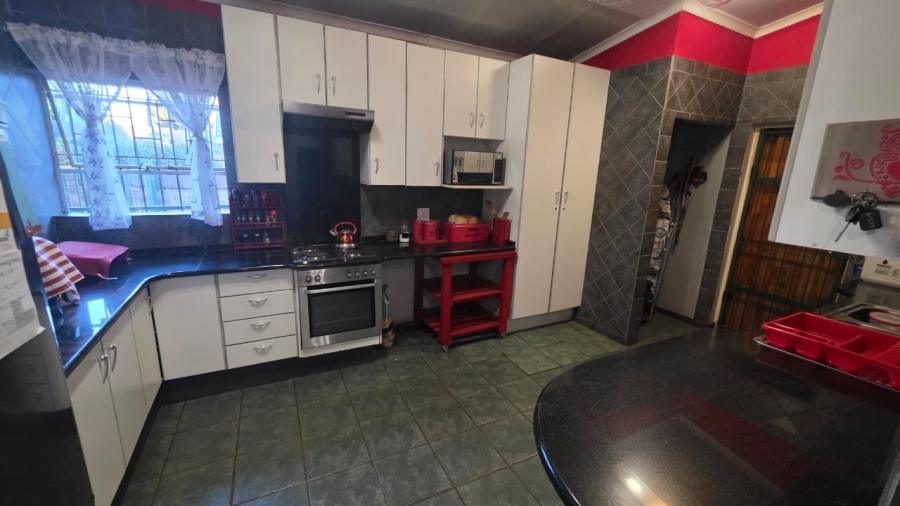 3 Bedroom Property for Sale in Doornpoort Gauteng