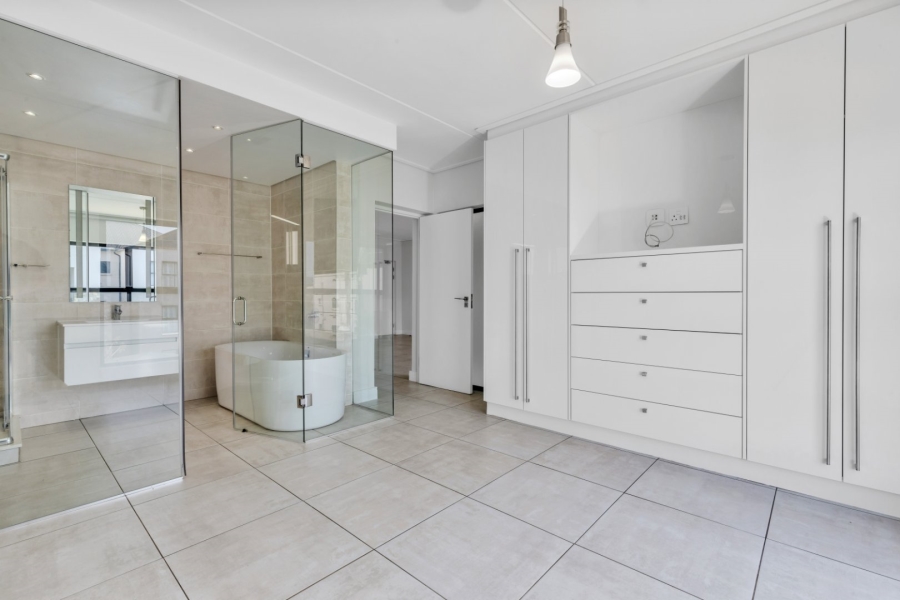 3 Bedroom Property for Sale in Waterfall Gauteng