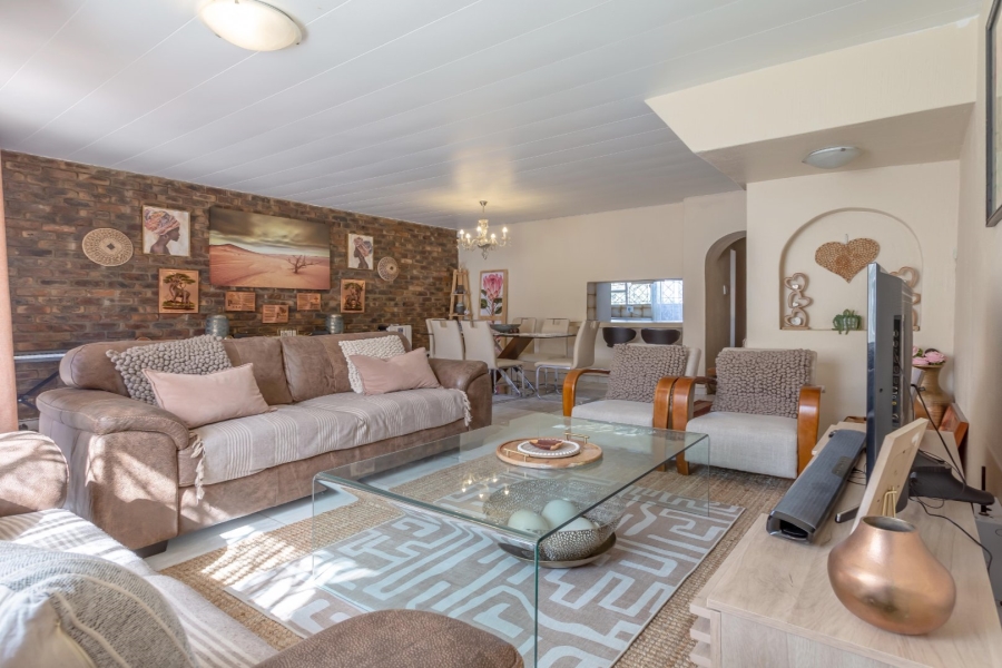3 Bedroom Property for Sale in Florida Park Gauteng