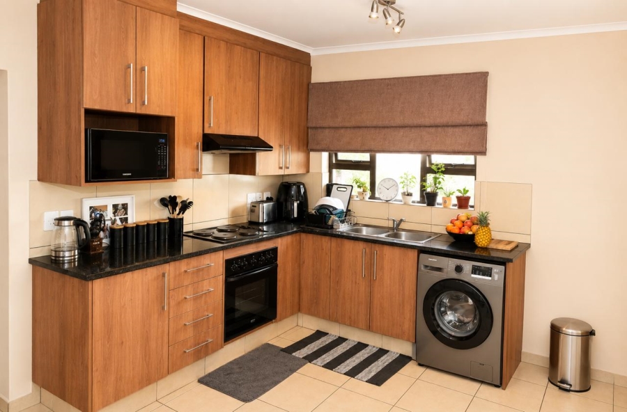 2 Bedroom Property for Sale in Barbeque Downs Gauteng