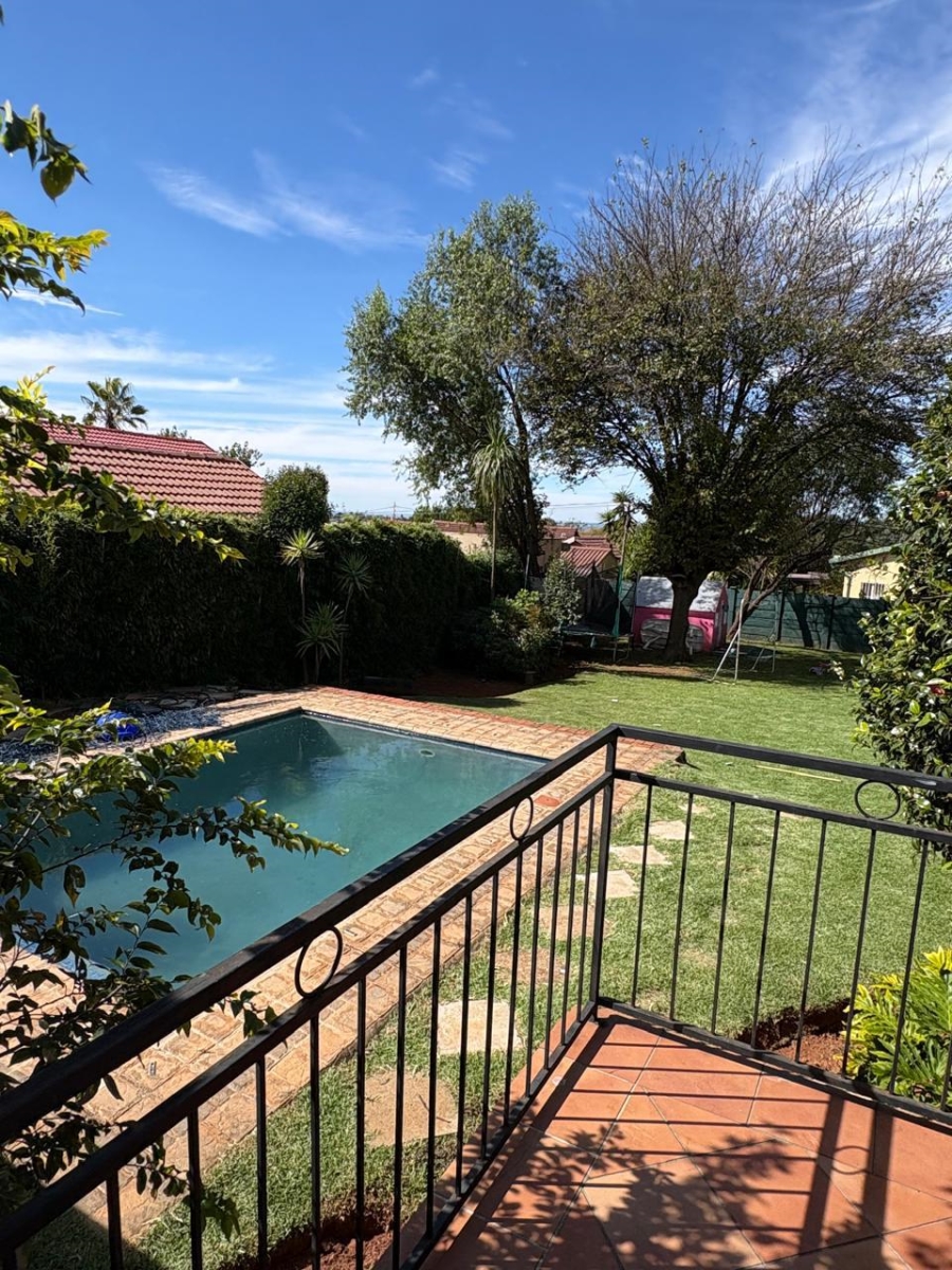 4 Bedroom Property for Sale in Horison Park Gauteng