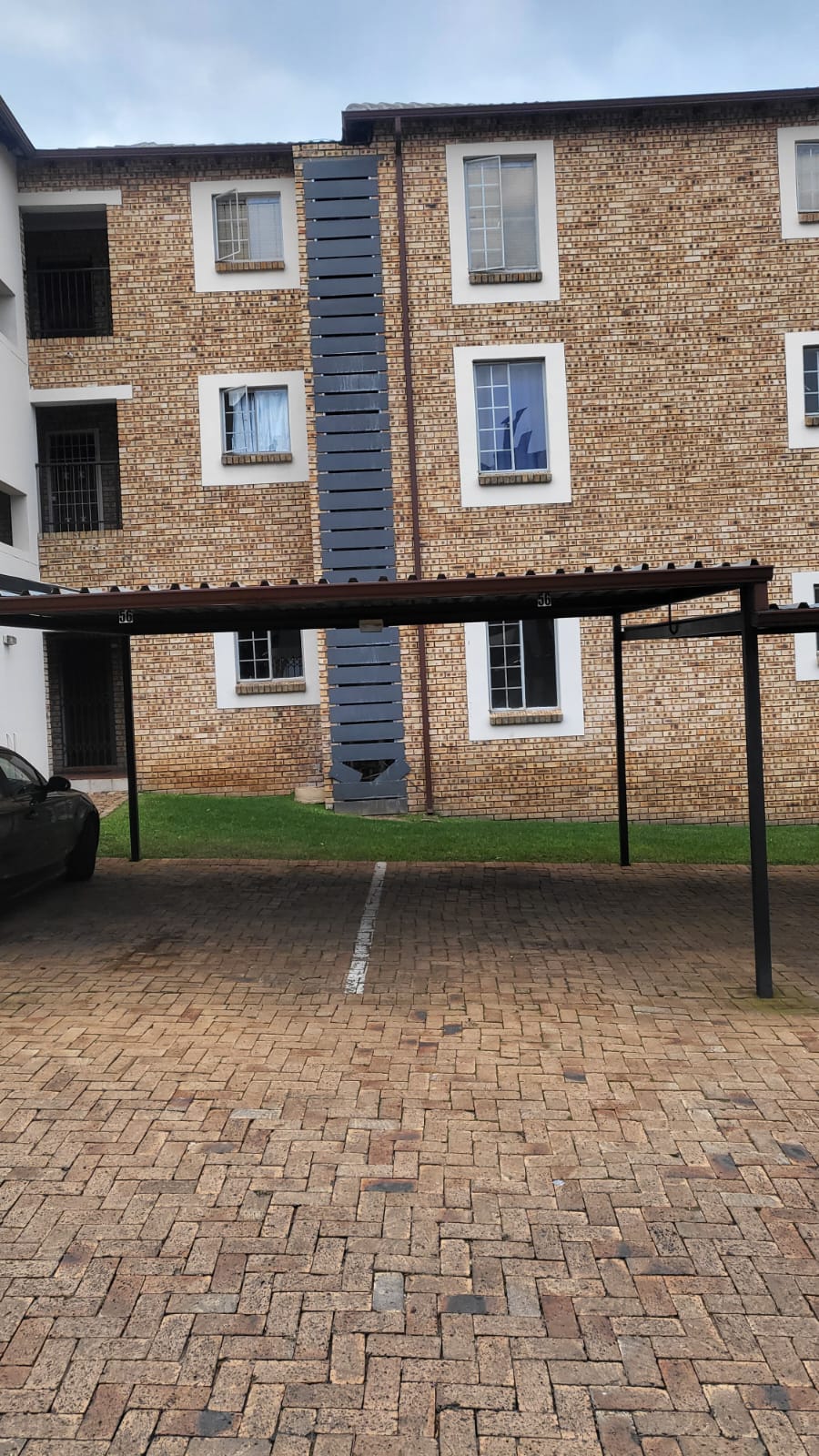 To Let 2 Bedroom Property for Rent in North Riding Gauteng