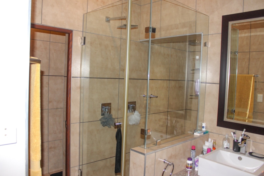 3 Bedroom Property for Sale in Midlands Estate Gauteng