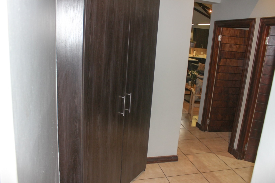 3 Bedroom Property for Sale in Midlands Estate Gauteng
