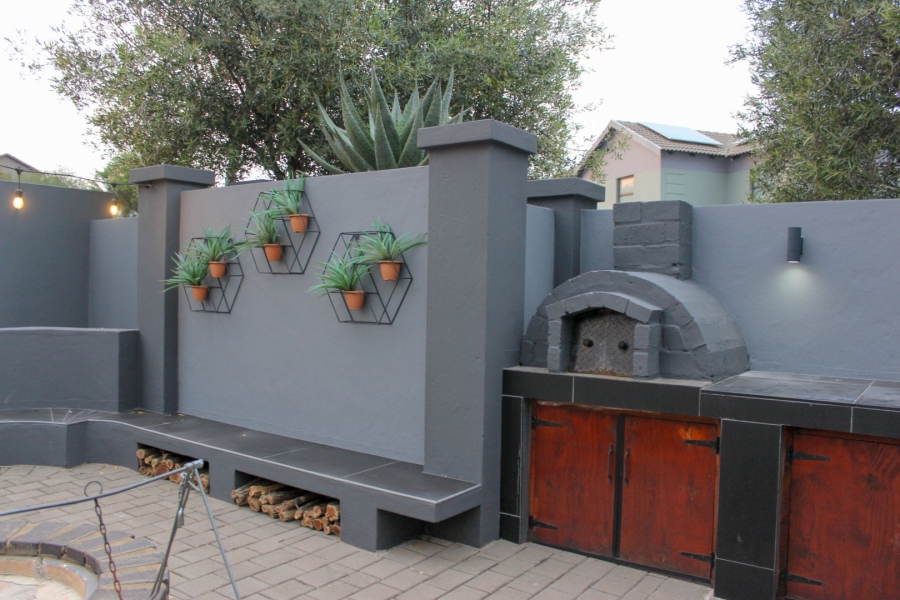 3 Bedroom Property for Sale in Midlands Estate Gauteng