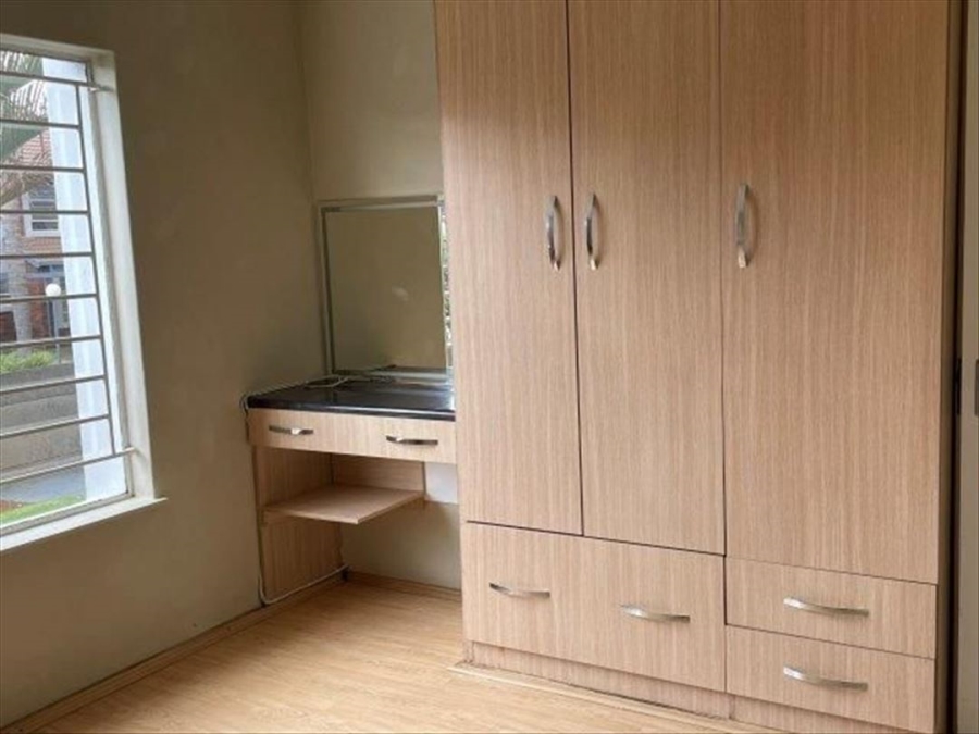2 Bedroom Property for Sale in Glen Marais Gauteng