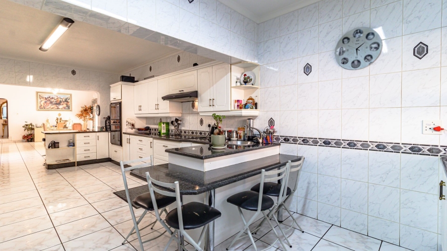 4 Bedroom Property for Sale in Meyersdal Gauteng
