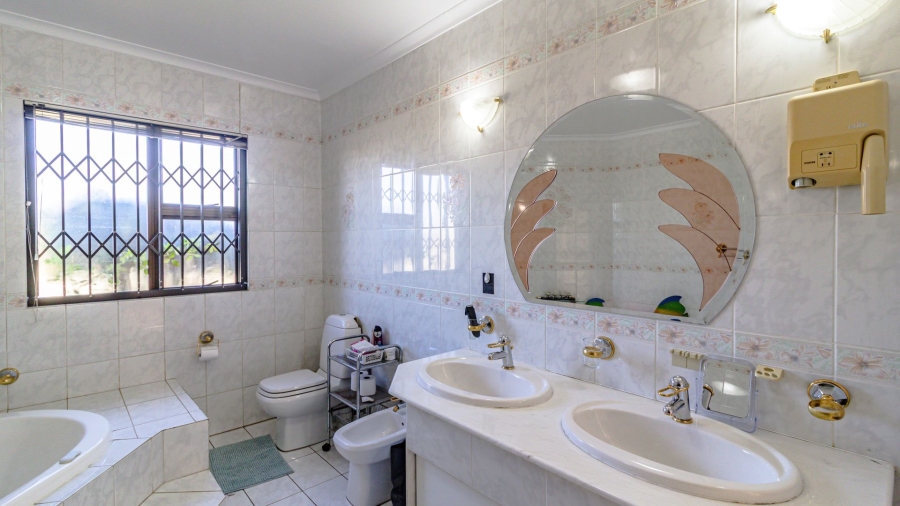 4 Bedroom Property for Sale in Meyersdal Gauteng