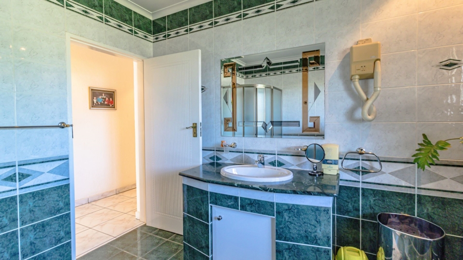 4 Bedroom Property for Sale in Meyersdal Gauteng