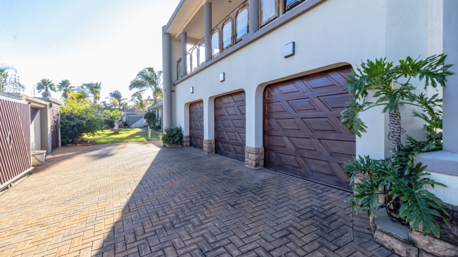 4 Bedroom Property for Sale in Meyersdal Gauteng