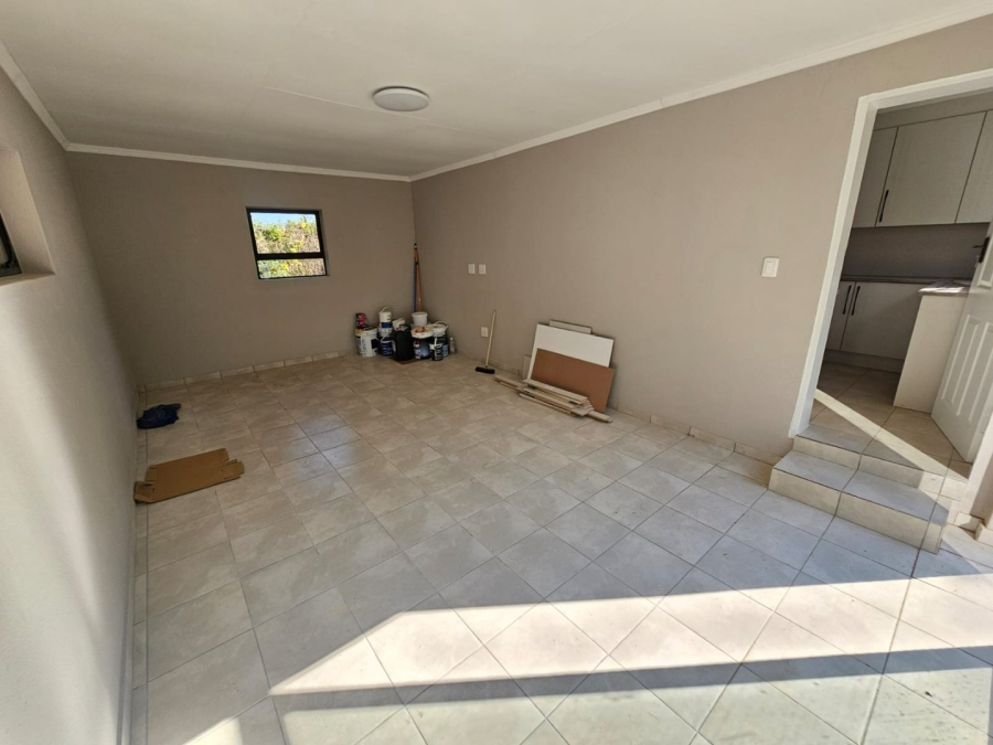 To Let 2 Bedroom Property for Rent in Monavoni Gauteng