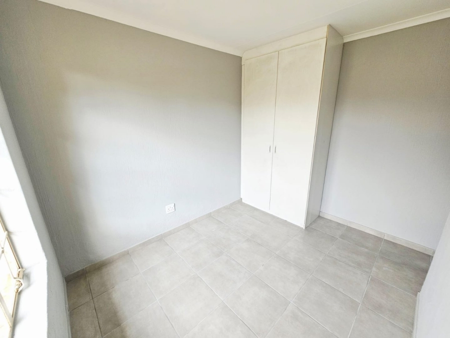 3 Bedroom Property for Sale in Heuwelsig Estate Gauteng