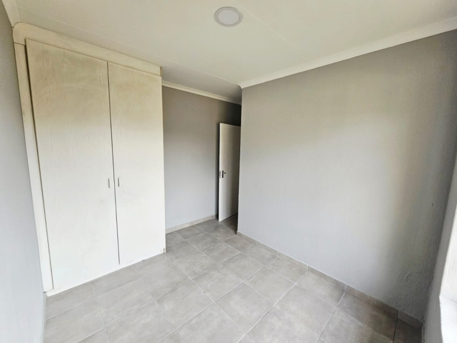 3 Bedroom Property for Sale in Heuwelsig Estate Gauteng