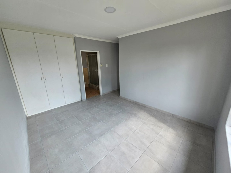 3 Bedroom Property for Sale in Heuwelsig Estate Gauteng