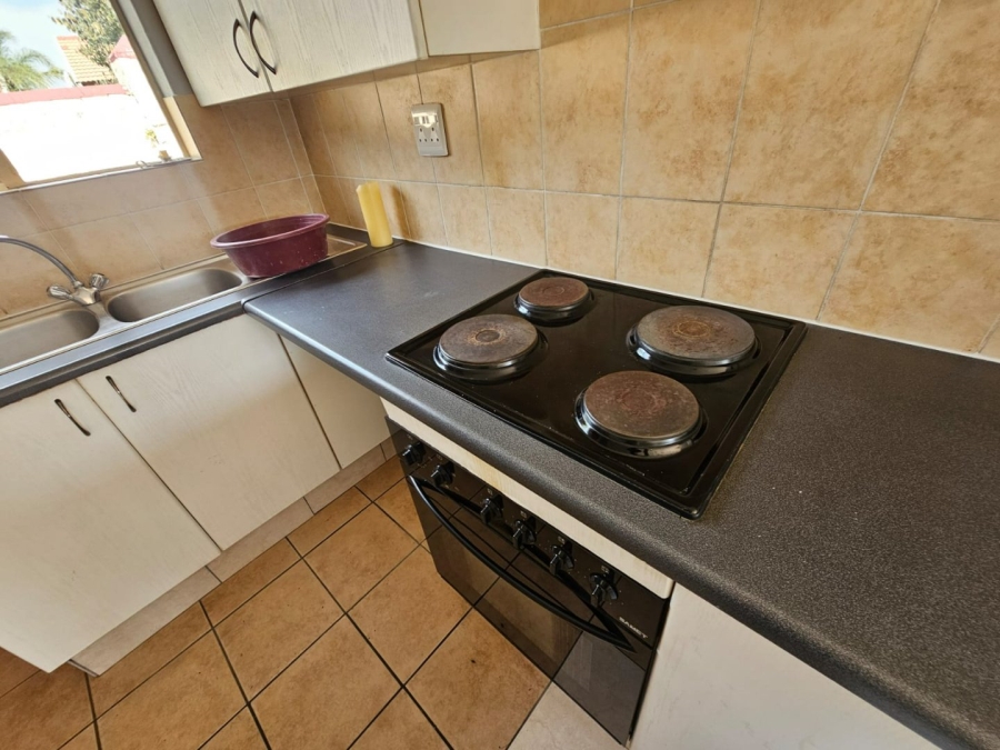 3 Bedroom Property for Sale in Heuwelsig Estate Gauteng