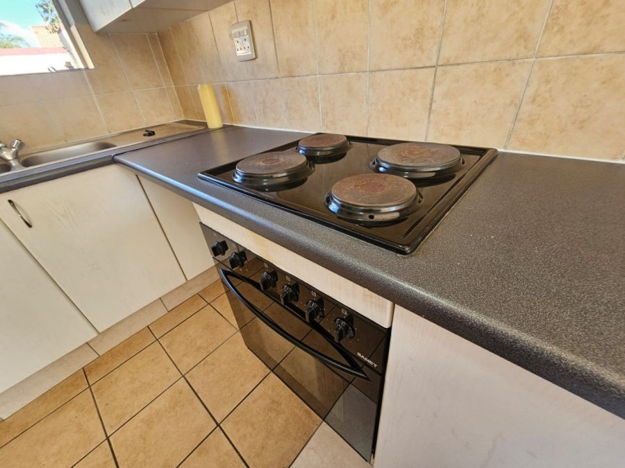 3 Bedroom Property for Sale in Heuwelsig Estate Gauteng