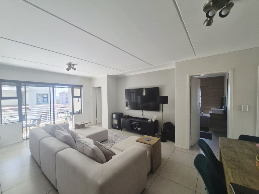 2 Bedroom Property for Sale in Longmeadow Gauteng
