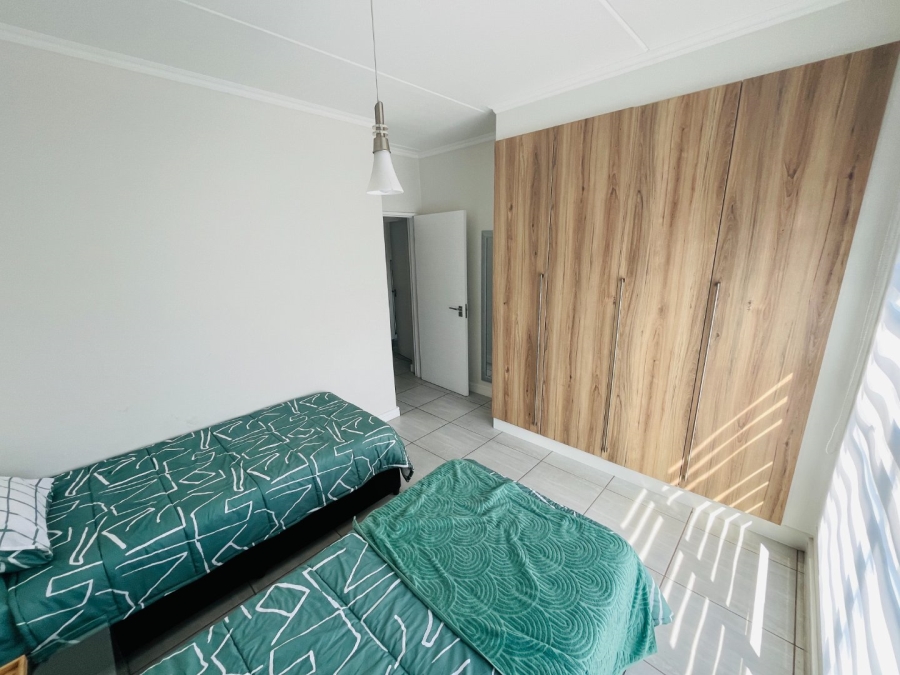 To Let 3 Bedroom Property for Rent in Waterfall View Gauteng