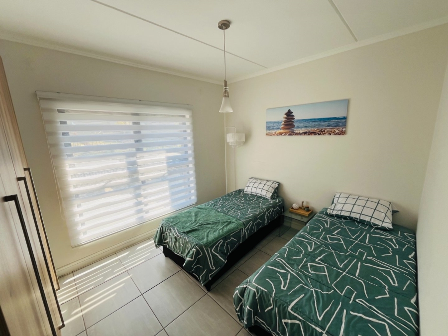 To Let 3 Bedroom Property for Rent in Waterfall View Gauteng