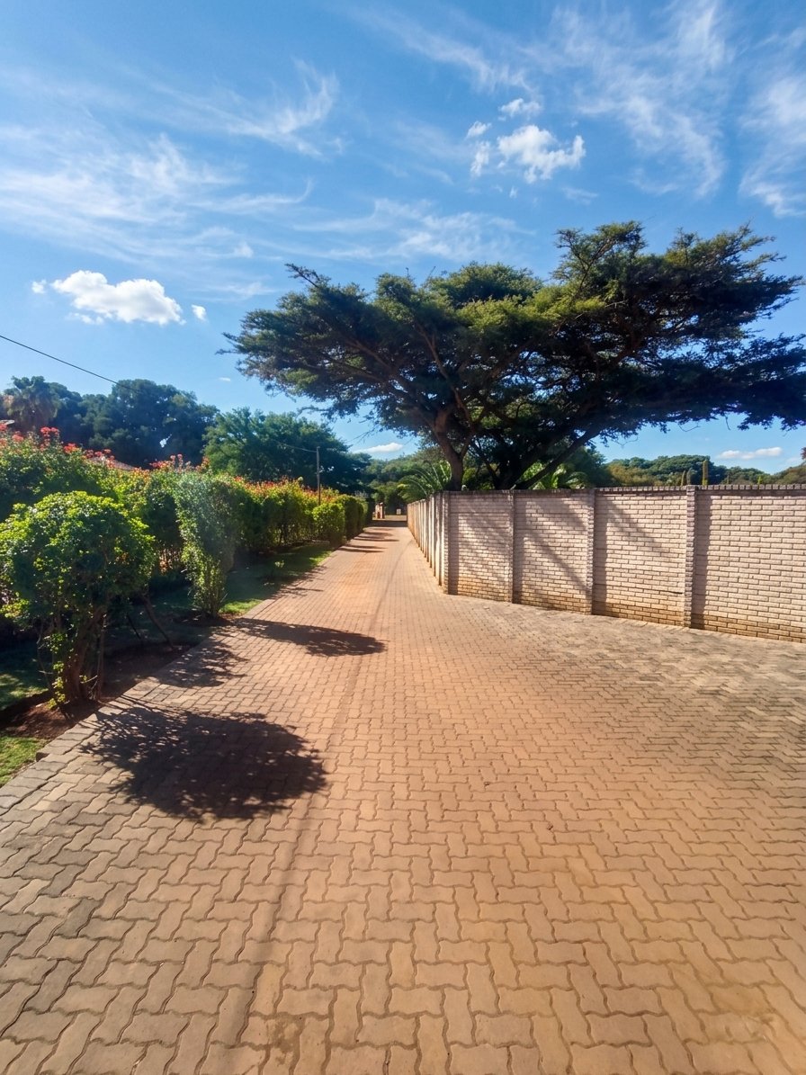 Commercial Property for Sale in Cynthia Vale Gauteng