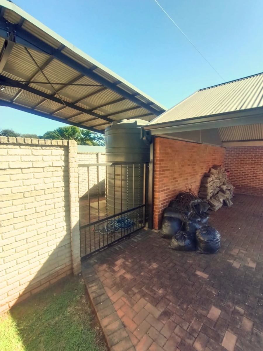 Commercial Property for Sale in Cynthia Vale Gauteng