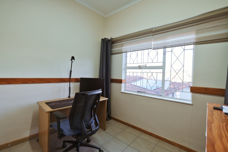 3 Bedroom Property for Sale in Oakdene Gauteng