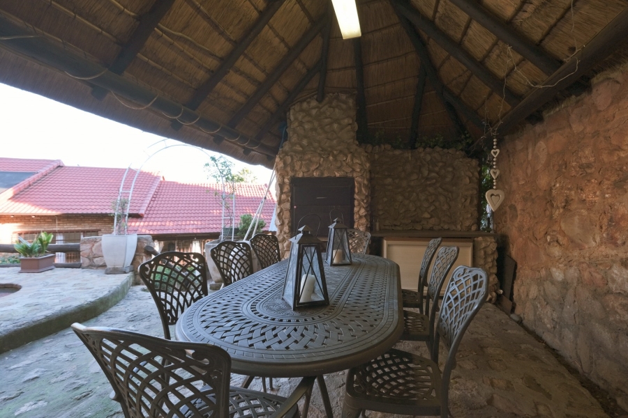 3 Bedroom Property for Sale in Oakdene Gauteng